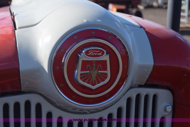 image for item J7121 Ford 541 Workmaster off-set high crop tractor