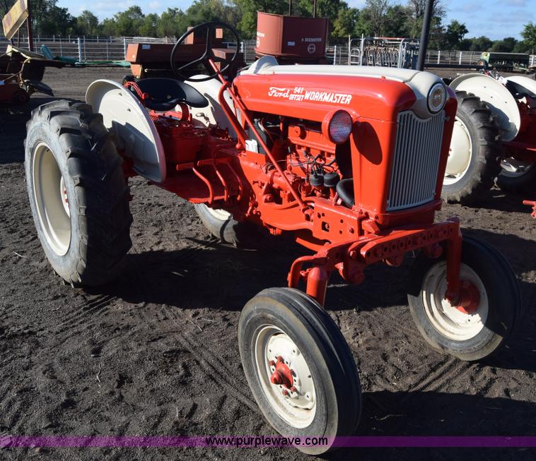image for item J7122 Ford 541 Workmaster off-set high crop tractor