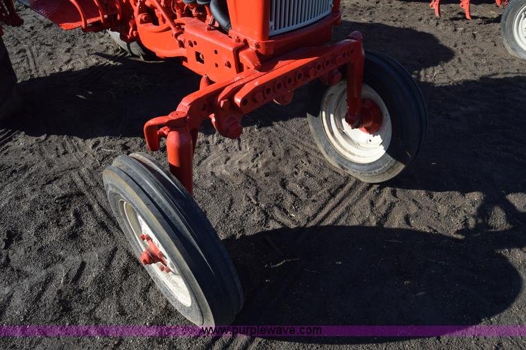 image for item J7122 Ford 541 Workmaster off-set high crop tractor