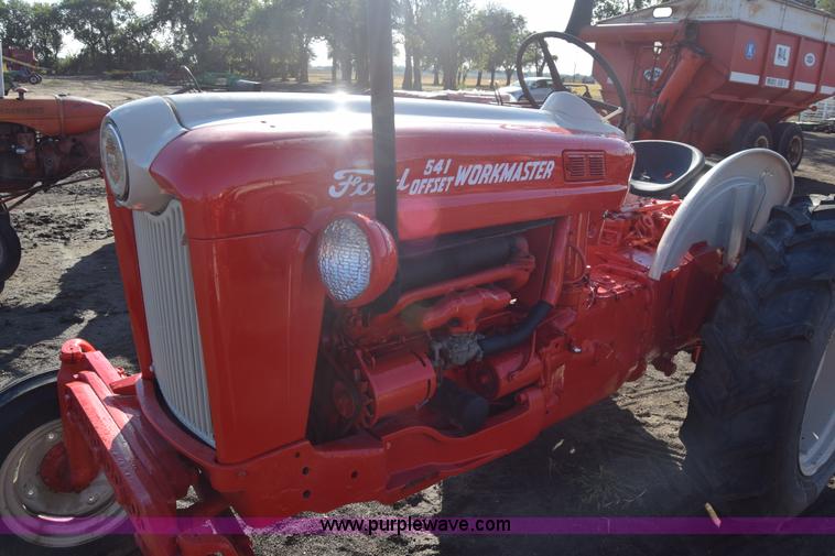 image for item J7122 Ford 541 Workmaster off-set high crop tractor