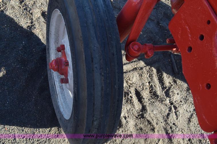 image for item J7122 Ford 541 Workmaster off-set high crop tractor