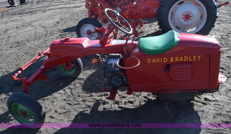 image for item J7124 David Bradley tractor