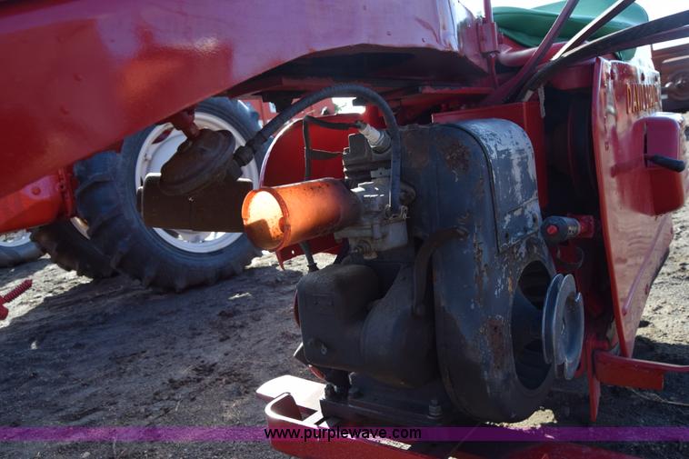 image for item J7124 David Bradley tractor