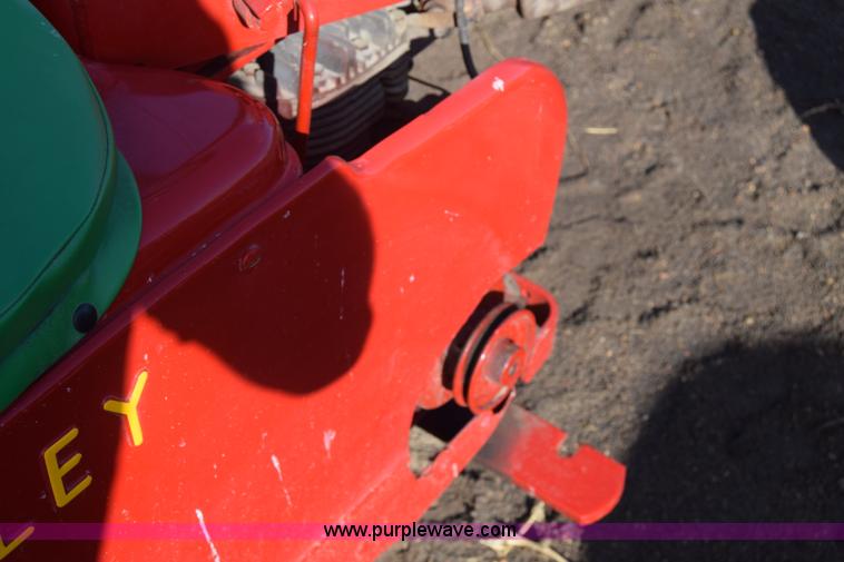 image for item J7124 David Bradley tractor