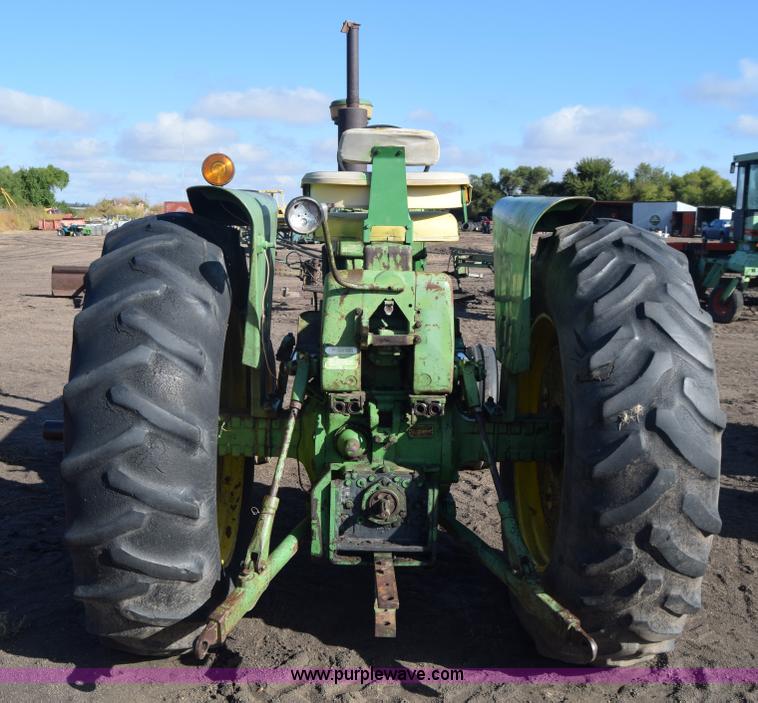 image for item J7126 John Deere 4010 tractor