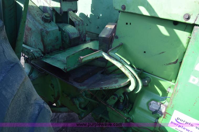 image for item J7126 John Deere 4010 tractor