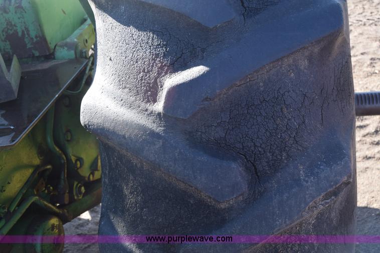 image for item J7126 John Deere 4010 tractor