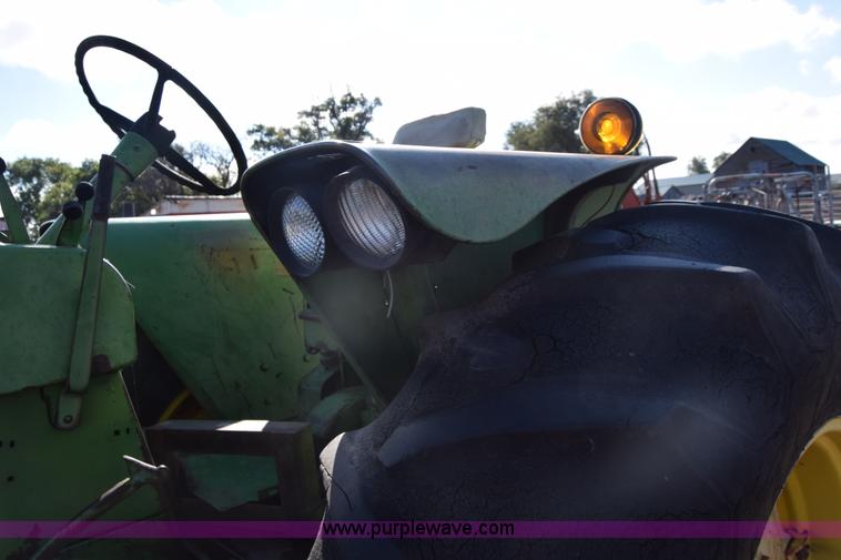 image for item J7126 John Deere 4010 tractor