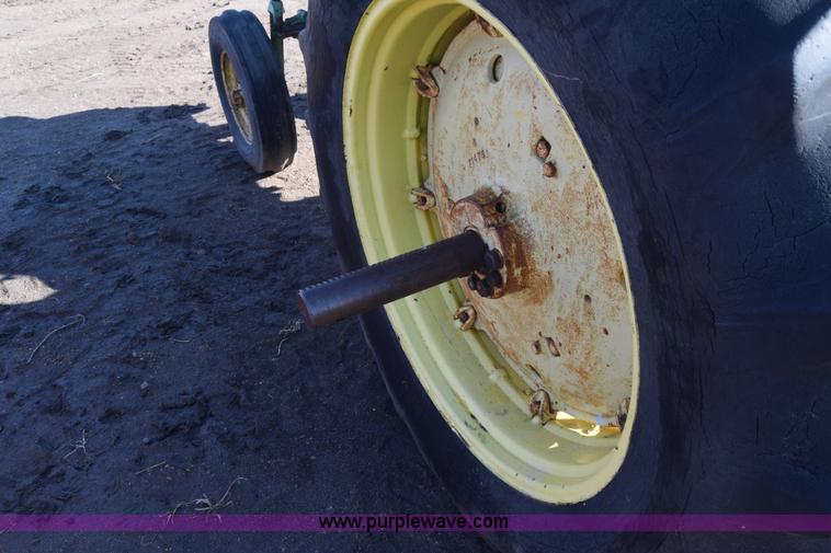 image for item J7126 John Deere 4010 tractor