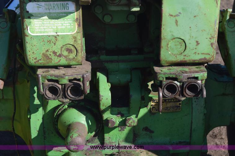 image for item J7126 John Deere 4010 tractor