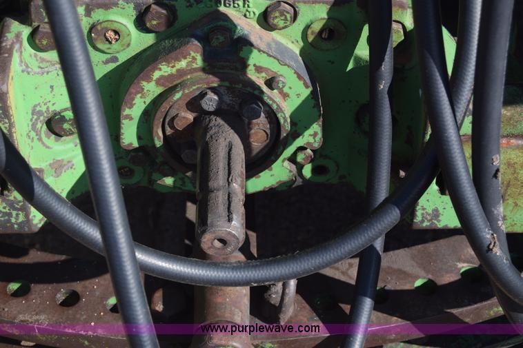 image for item J7129 John Deere 4010 tractor