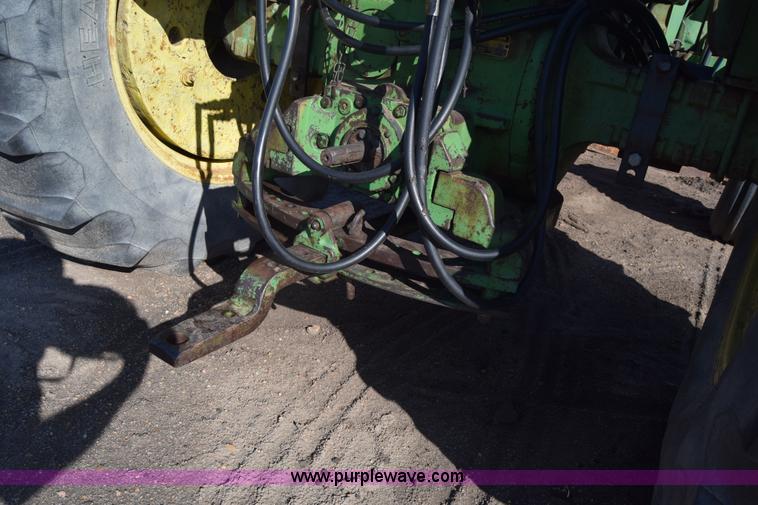 image for item J7129 John Deere 4010 tractor