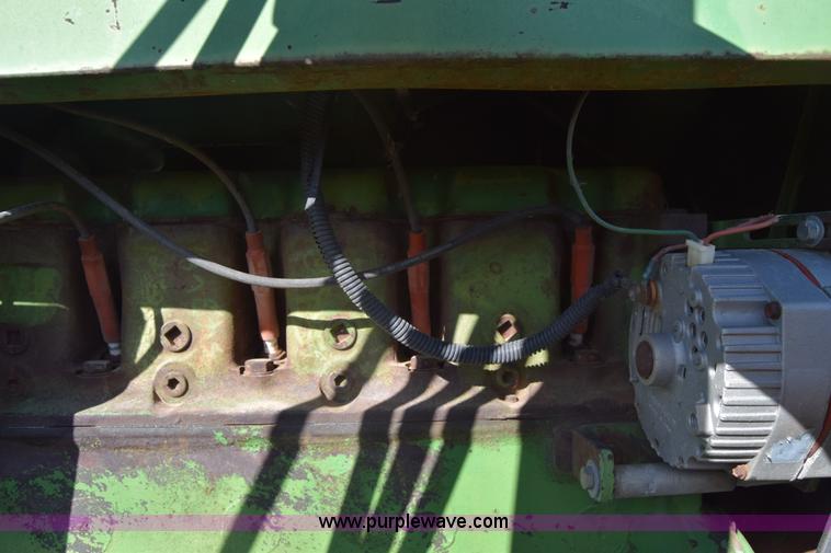 image for item J7129 John Deere 4010 tractor