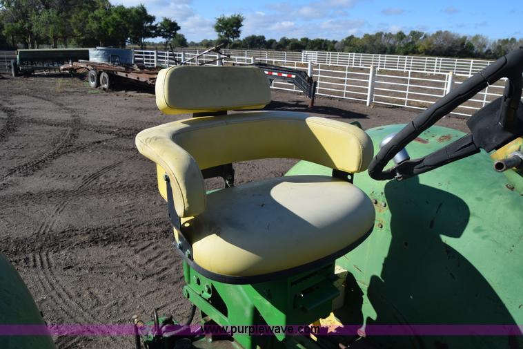 image for item J7129 John Deere 4010 tractor