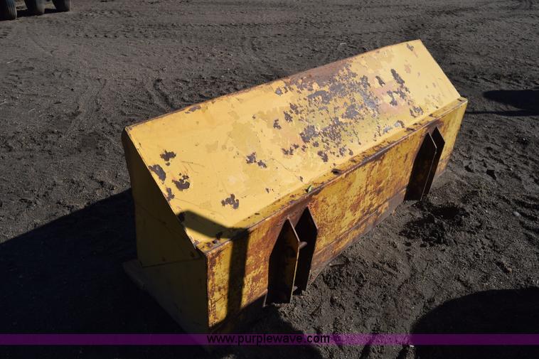 image for item J7129 John Deere 4010 tractor