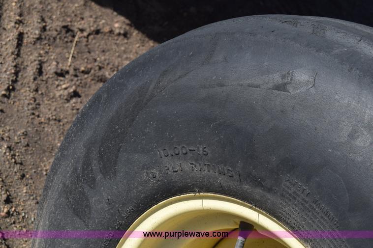 image for item J7129 John Deere 4010 tractor