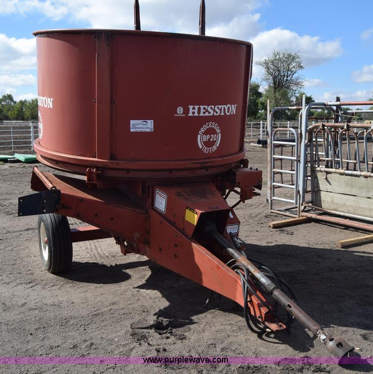image for item J7136 Hesston BP20 tilt tub hay processor