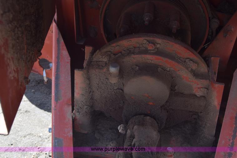 image for item J7136 Hesston BP20 tilt tub hay processor