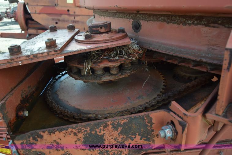 image for item J7136 Hesston BP20 tilt tub hay processor