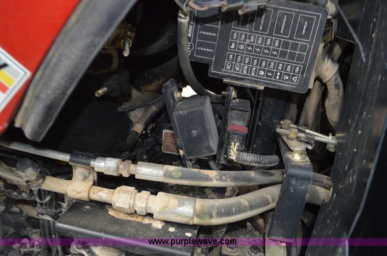 image for item J8708 2013 Case 110A tractor