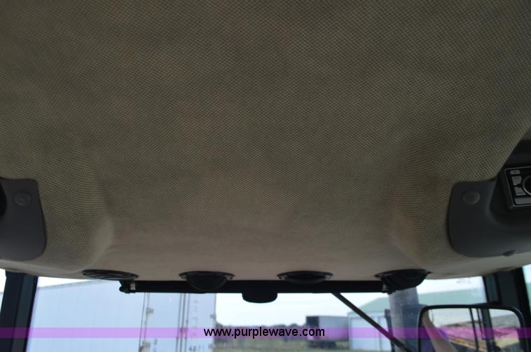 image for item J8708 2013 Case 110A tractor