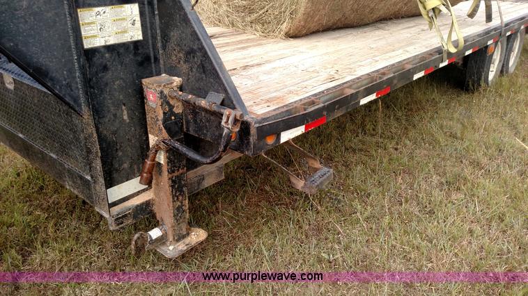 image for item K1183 2006 Load Max equipment trailer