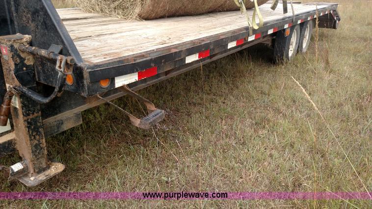 image for item K1183 2006 Load Max equipment trailer
