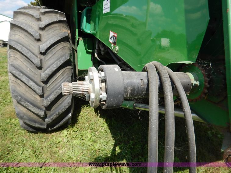 image for item K1704 1993 John Deere 9400 combine