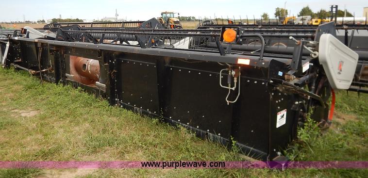 image for item K1719 2000 AGCO Gleaner 800-25F flex head