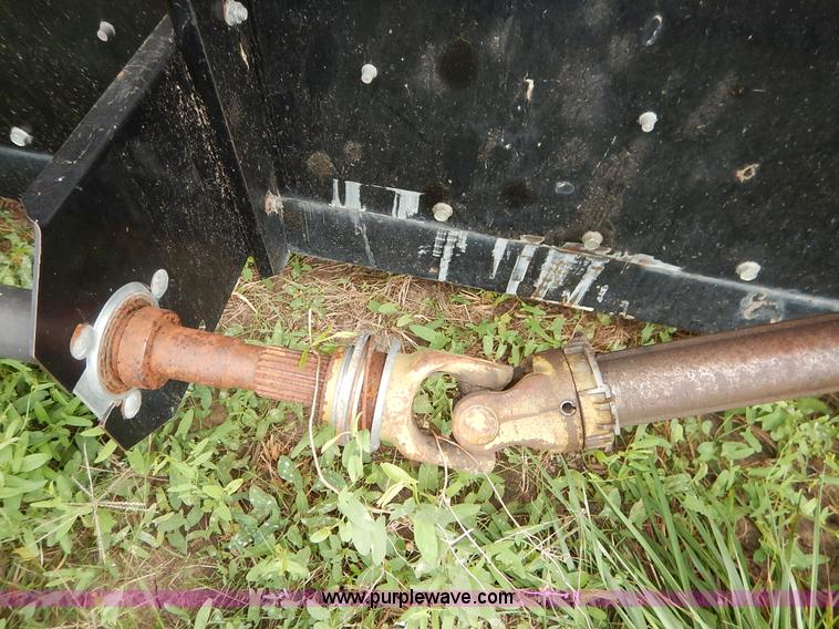 image for item K1719 2000 AGCO Gleaner 800-25F flex head