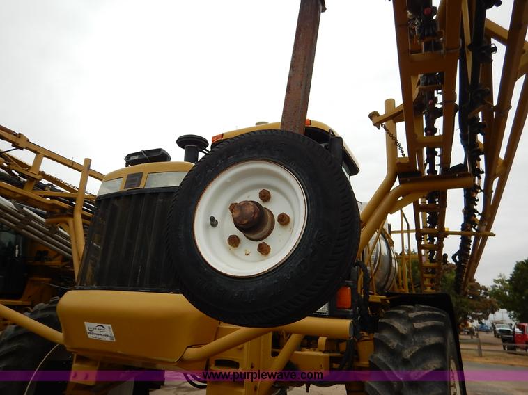 image for item K1720 2002 Ag-Chem RoGator 1254 self-propelled sprayer
