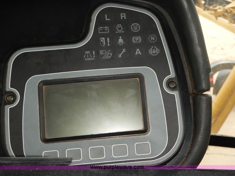 image for item K1720 2002 Ag-Chem RoGator 1254 self-propelled sprayer