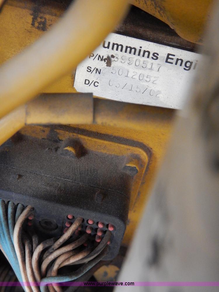 image for item K1720 2002 Ag-Chem RoGator 1254 self-propelled sprayer