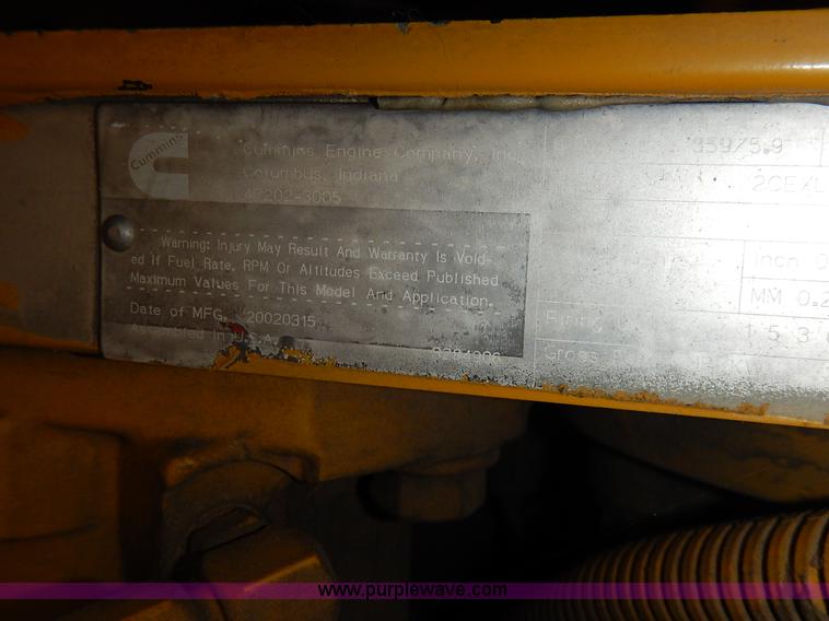 image for item K1720 2002 Ag-Chem RoGator 1254 self-propelled sprayer