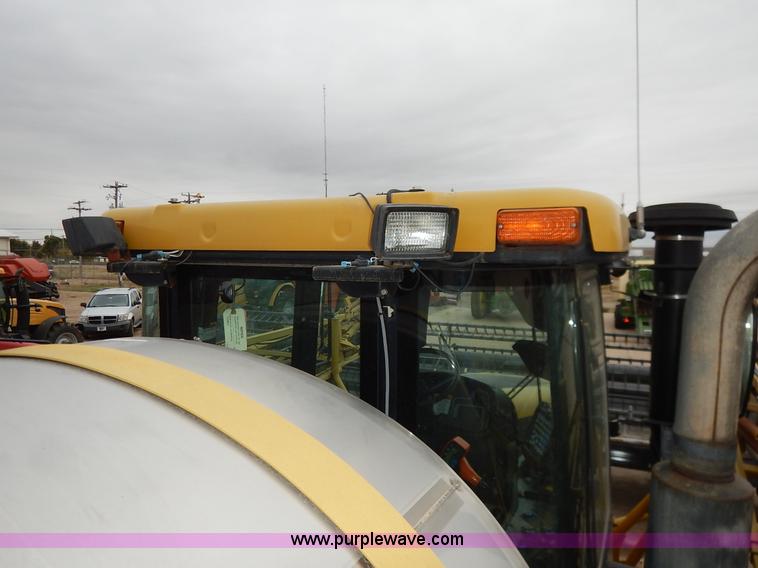 image for item K1720 2002 Ag-Chem RoGator 1254 self-propelled sprayer