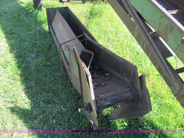 image for item K6357 John Deere grain conveyor