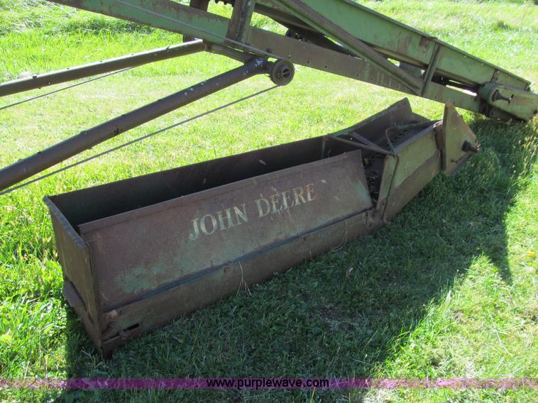 image for item K6357 John Deere grain conveyor