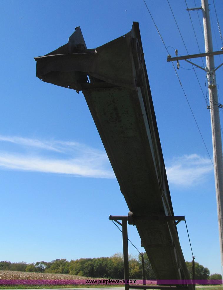 image for item K6357 John Deere grain conveyor