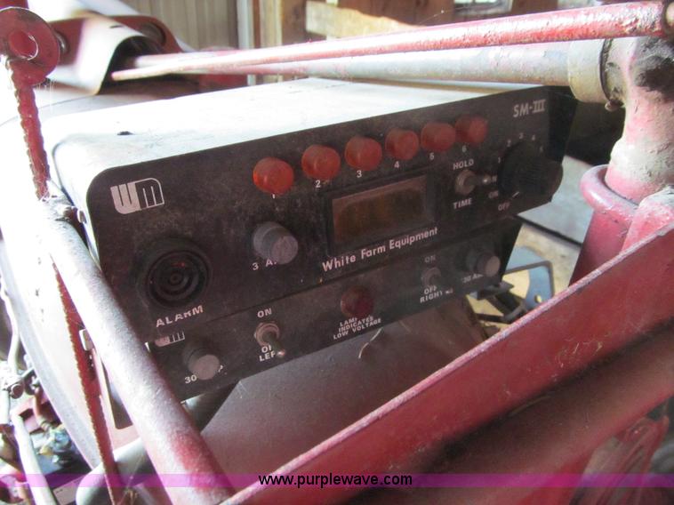 image for item K6359 White 5400 Plant-Aire planter