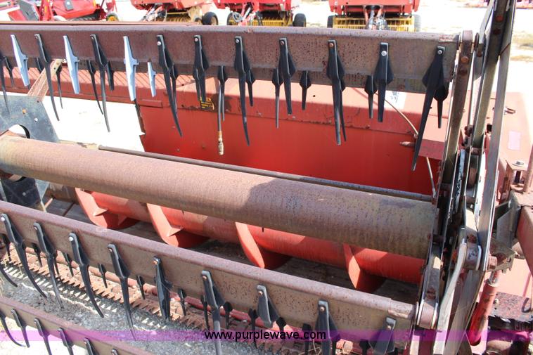 image for item L2335 International 820-175 head