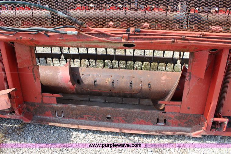 image for item L2335 International 820-175 head