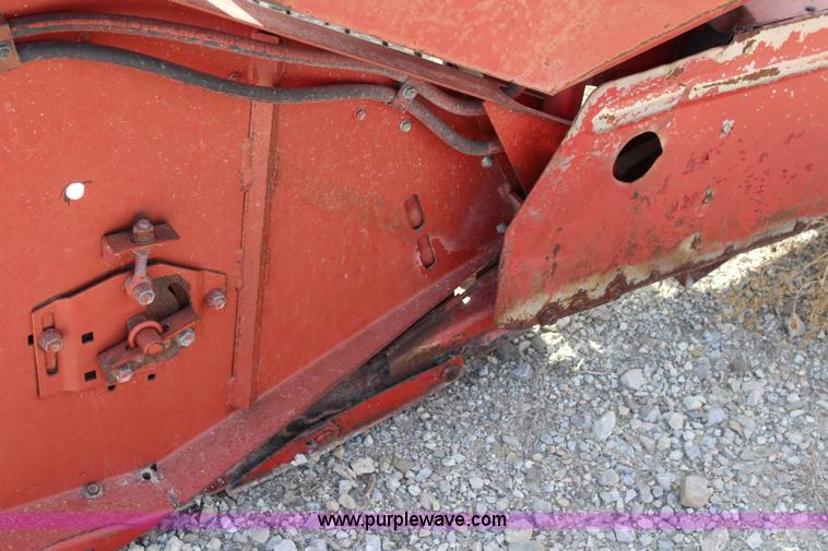 image for item L2335 International 820-175 head