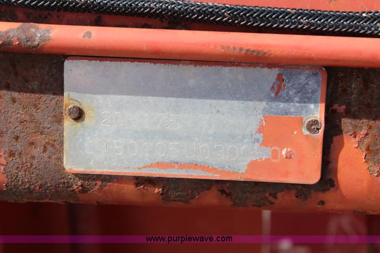 image for item L2335 International 820-175 head