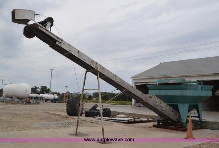 image for item L2791 Fertilizer mixer