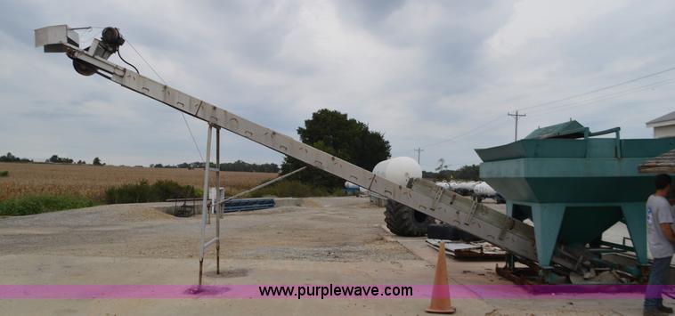 image for item L2791 Fertilizer mixer