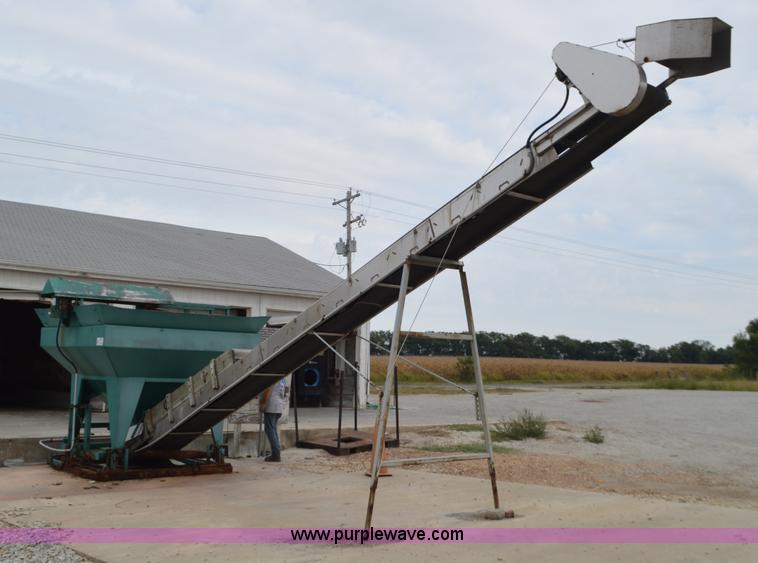 image for item L2791 Fertilizer mixer