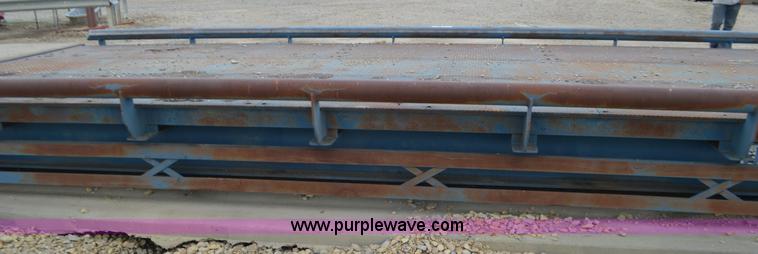 image for item L2793 Unibridge scale