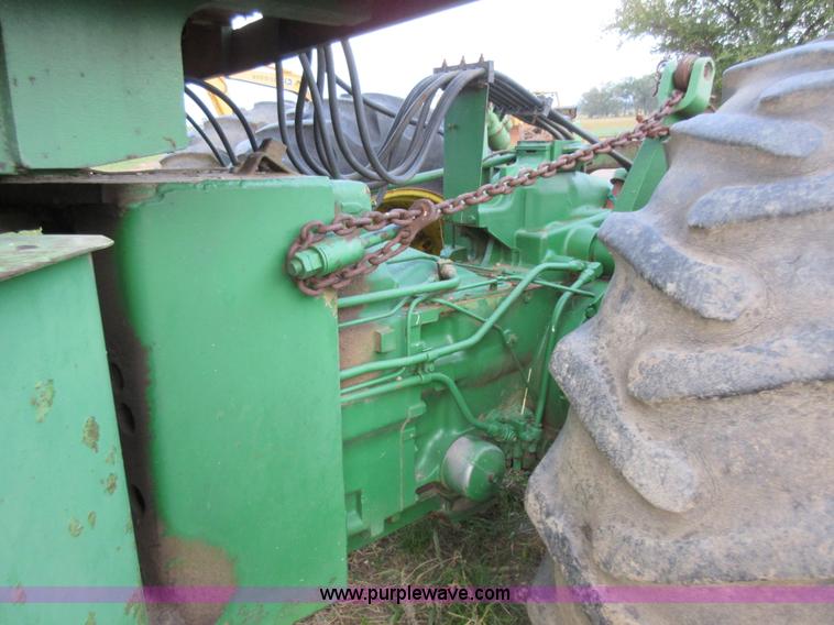 image for item L4075 John Deere 7520 4WD tractor