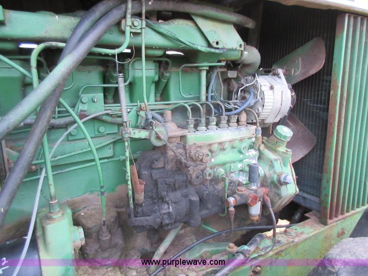 image for item L4075 John Deere 7520 4WD tractor