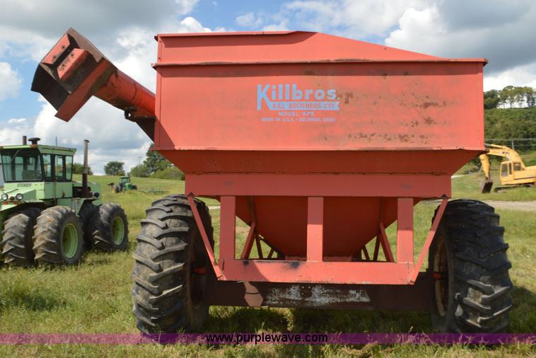 image for item L4077 Killbros 475 grain cart